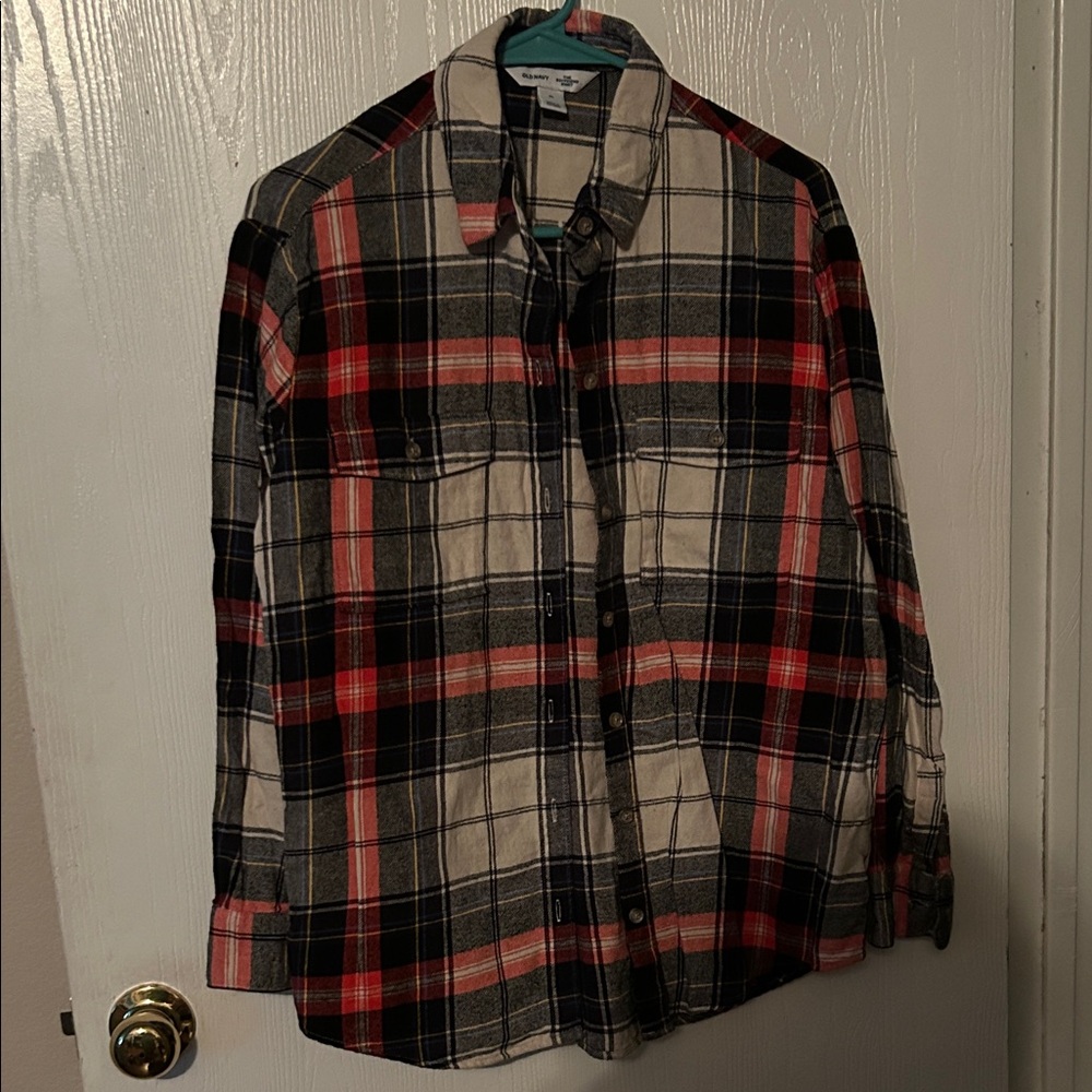 Old Navy Women's Plaid Button-Down Shirt - Red, Black, White